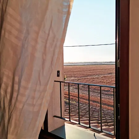 بيت ريفي Acervum